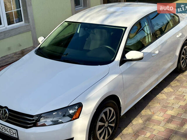 Білий Фольксваген Пассат, об'ємом двигуна 1.8 л та пробігом 207 тис. км за 8390 $, фото 6 на Automoto.ua