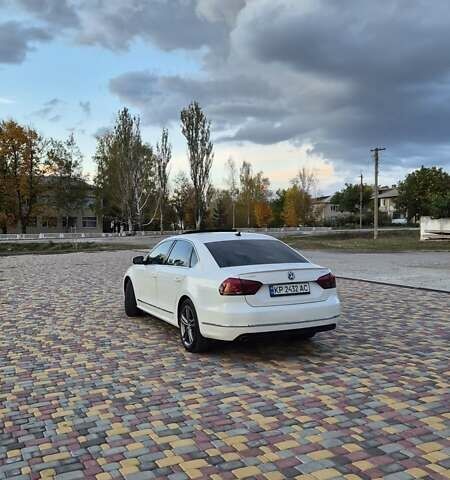 Білий Фольксваген Пассат, об'ємом двигуна 2 л та пробігом 160 тис. км за 11800 $, фото 7 на Automoto.ua