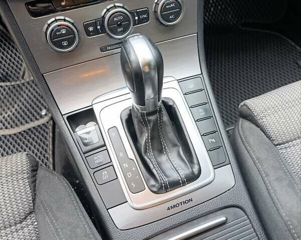 Белый Фольксваген Пассат, объемом двигателя 1.97 л и пробегом 282 тыс. км за 13800 $, фото 7 на Automoto.ua