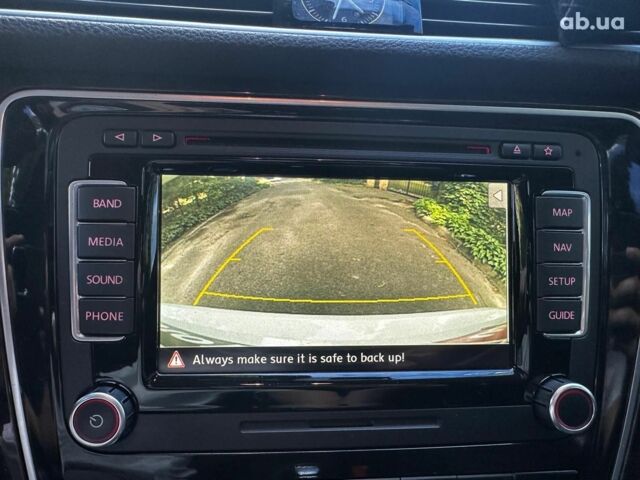 Белый Фольксваген Пассат, объемом двигателя 1.8 л и пробегом 174 тыс. км за 11890 $, фото 20 на Automoto.ua