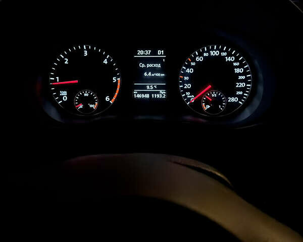 Белый Фольксваген Пассат, объемом двигателя 1.97 л и пробегом 146 тыс. км за 13700 $, фото 3 на Automoto.ua