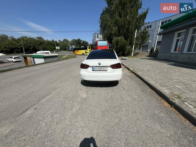 Белый Фольксваген Пассат, объемом двигателя 2.47 л и пробегом 184 тыс. км за 9500 $, фото 9 на Automoto.ua