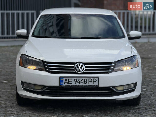Білий Фольксваген Пассат, об'ємом двигуна 1.8 л та пробігом 182 тис. км за 8899 $, фото 2 на Automoto.ua