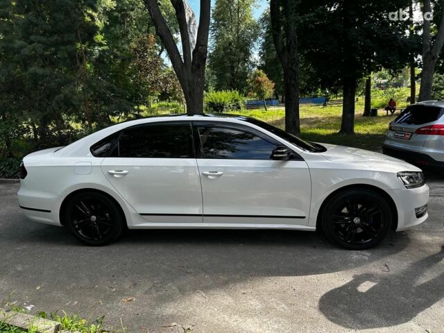 Белый Фольксваген Пассат, объемом двигателя 1.8 л и пробегом 174 тыс. км за 11890 $, фото 2 на Automoto.ua