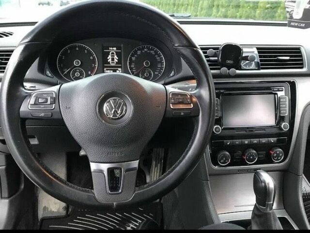 Белый Фольксваген Пассат, объемом двигателя 1.8 л и пробегом 227 тыс. км за 8700 $, фото 3 на Automoto.ua