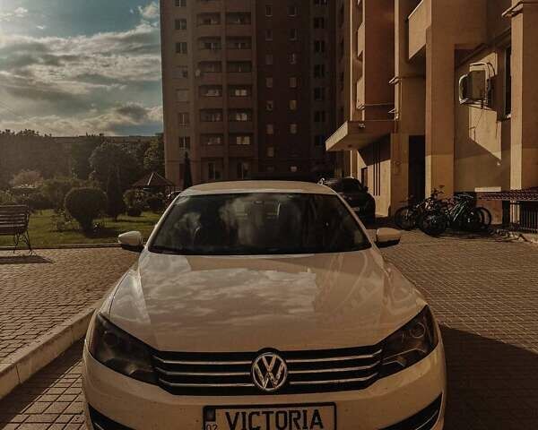 Білий Фольксваген Пассат, об'ємом двигуна 1.8 л та пробігом 235 тис. км за 8700 $, фото 2 на Automoto.ua