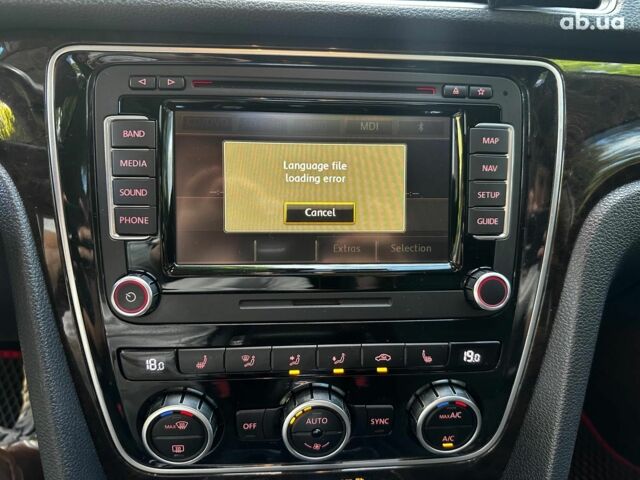 Белый Фольксваген Пассат, объемом двигателя 1.8 л и пробегом 174 тыс. км за 11890 $, фото 19 на Automoto.ua