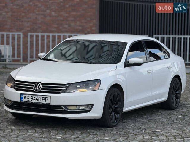 Білий Фольксваген Пассат, об'ємом двигуна 1.8 л та пробігом 182 тис. км за 8899 $, фото 1 на Automoto.ua