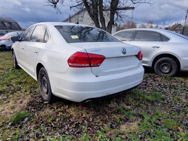 Белый Фольксваген Пассат, объемом двигателя 0 л и пробегом 139 тыс. км за 6500 $, фото 1 на Automoto.ua