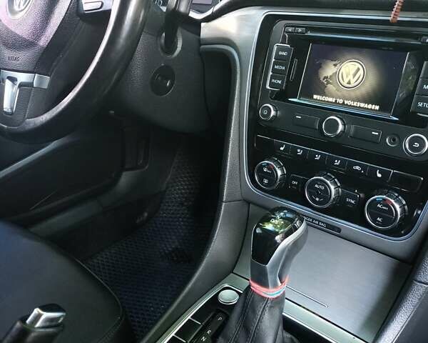 Білий Фольксваген Пассат, об'ємом двигуна 1.8 л та пробігом 184 тис. км за 11500 $, фото 13 на Automoto.ua