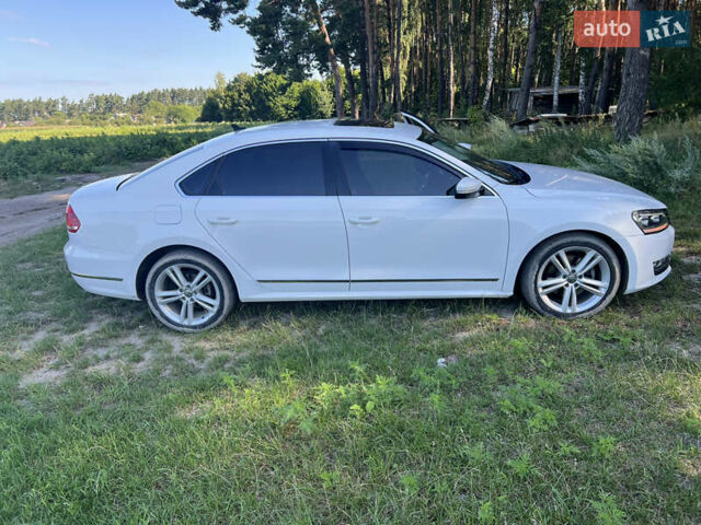 Белый Фольксваген Пассат, объемом двигателя 2 л и пробегом 197 тыс. км за 13200 $, фото 4 на Automoto.ua