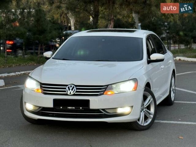 Белый Фольксваген Пассат, объемом двигателя 1.8 л и пробегом 180 тыс. км за 10999 $, фото 1 на Automoto.ua