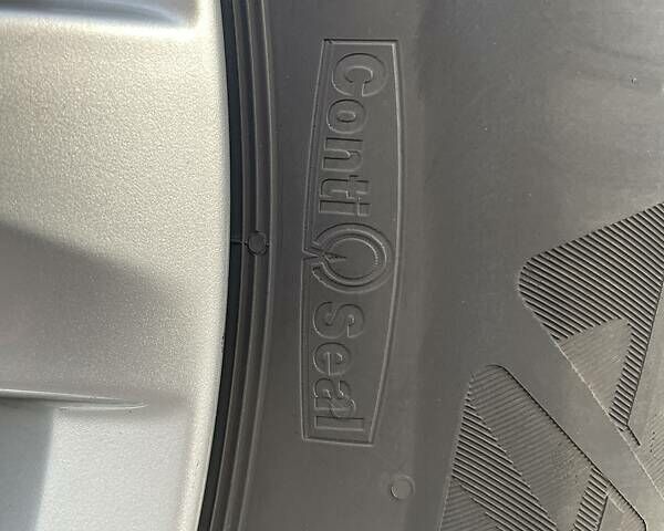 Белый Фольксваген Пассат, объемом двигателя 1.8 л и пробегом 162 тыс. км за 8900 $, фото 15 на Automoto.ua