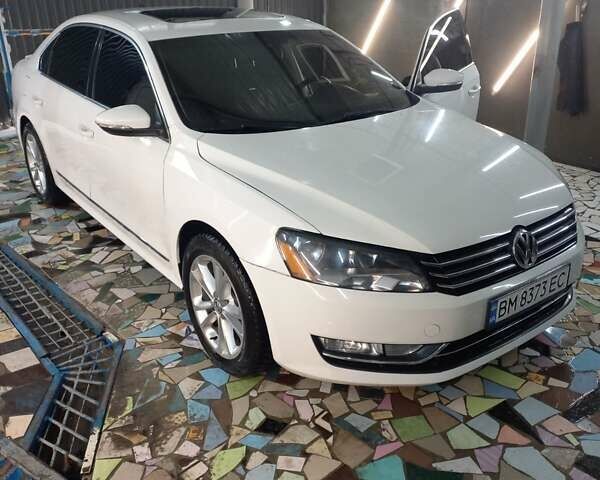 Белый Фольксваген Пассат, объемом двигателя 1.8 л и пробегом 198 тыс. км за 12500 $, фото 4 на Automoto.ua