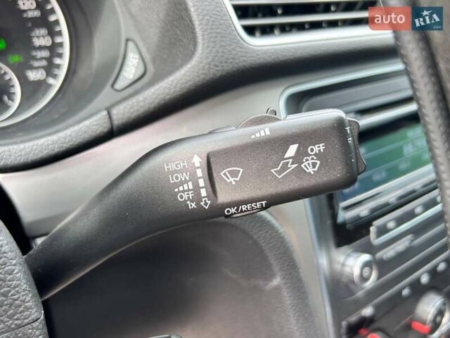 Белый Фольксваген Пассат, объемом двигателя 1.8 л и пробегом 212 тыс. км за 9700 $, фото 16 на Automoto.ua