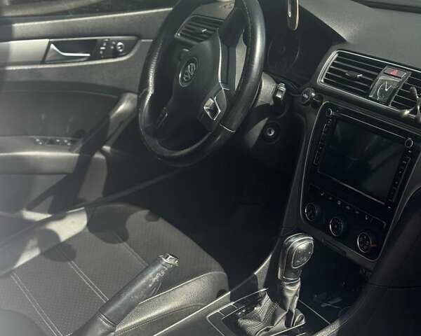 Білий Фольксваген Пассат, об'ємом двигуна 1.8 л та пробігом 235 тис. км за 8700 $, фото 4 на Automoto.ua