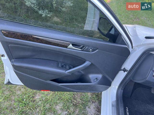 Белый Фольксваген Пассат, объемом двигателя 2 л и пробегом 197 тыс. км за 13200 $, фото 10 на Automoto.ua