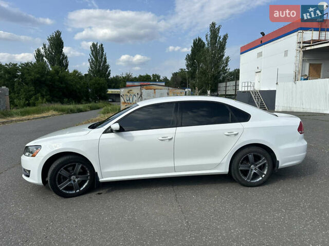 Білий Фольксваген Пассат, об'ємом двигуна 1.8 л та пробігом 161 тис. км за 9800 $, фото 1 на Automoto.ua