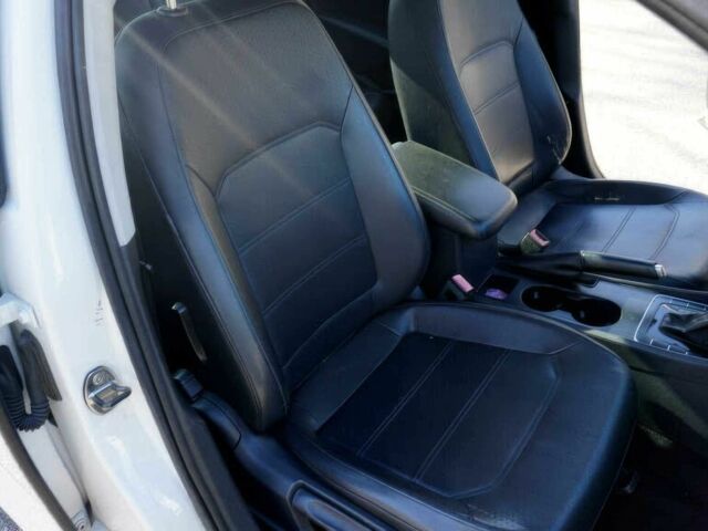 Білий Фольксваген Пассат, об'ємом двигуна 1.8 л та пробігом 82 тис. км за 8300 $, фото 8 на Automoto.ua