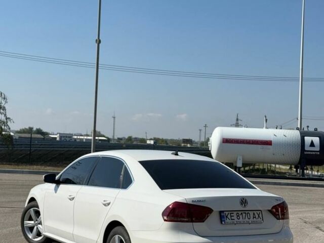 Белый Фольксваген Пассат, объемом двигателя 1.8 л и пробегом 210 тыс. км за 10999 $, фото 4 на Automoto.ua