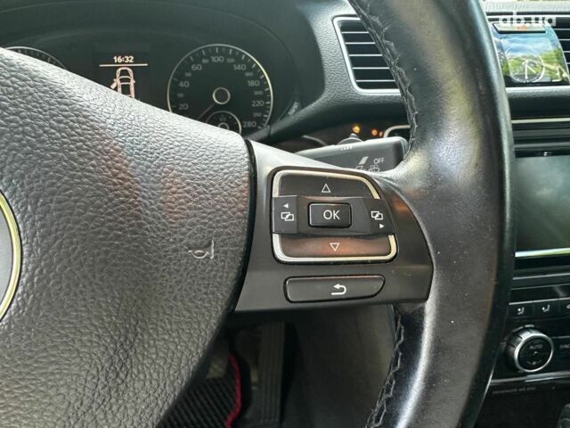 Белый Фольксваген Пассат, объемом двигателя 1.8 л и пробегом 174 тыс. км за 11890 $, фото 15 на Automoto.ua