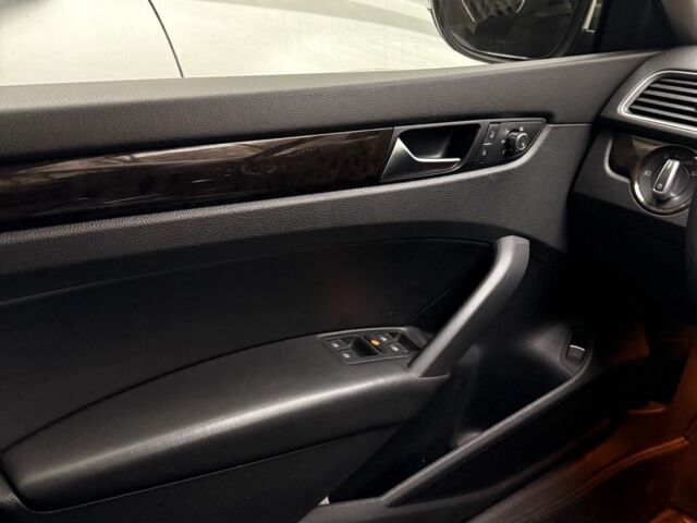 Белый Фольксваген Пассат, объемом двигателя 2 л и пробегом 168 тыс. км за 13000 $, фото 11 на Automoto.ua