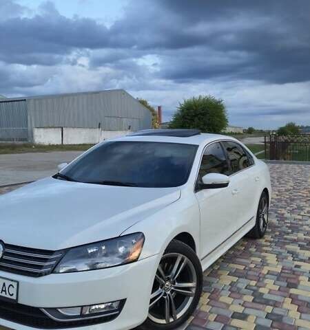 Білий Фольксваген Пассат, об'ємом двигуна 2 л та пробігом 160 тис. км за 11800 $, фото 12 на Automoto.ua