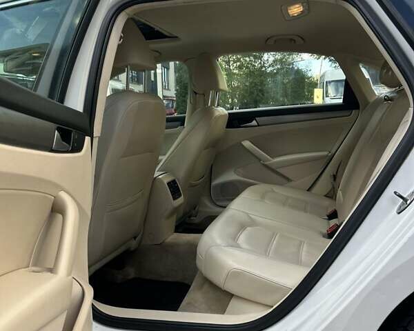 Белый Фольксваген Пассат, объемом двигателя 1.97 л и пробегом 280 тыс. км за 10600 $, фото 19 на Automoto.ua