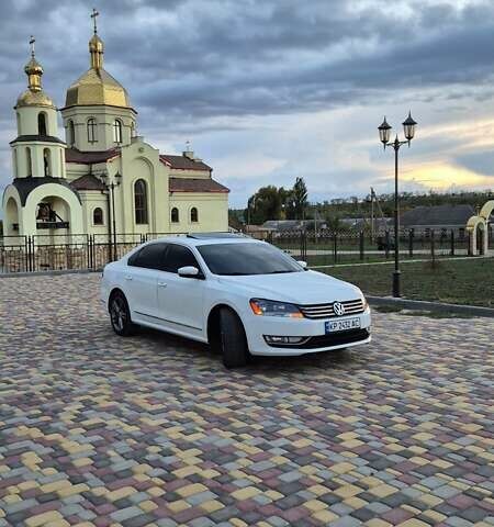 Білий Фольксваген Пассат, об'ємом двигуна 2 л та пробігом 160 тис. км за 11800 $, фото 18 на Automoto.ua