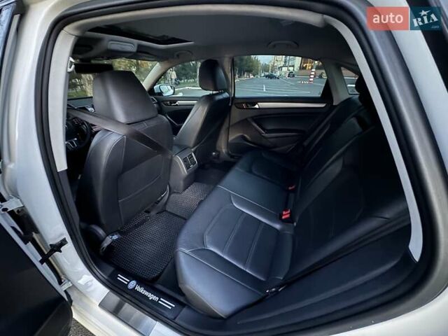 Белый Фольксваген Пассат, объемом двигателя 1.8 л и пробегом 180 тыс. км за 10999 $, фото 15 на Automoto.ua