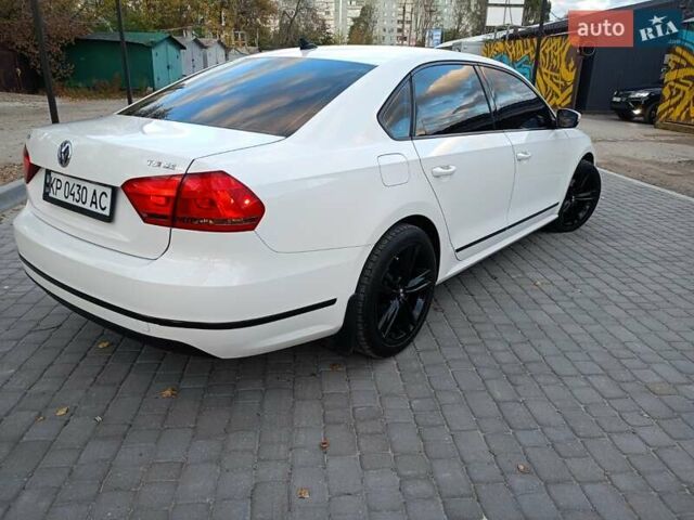 Білий Фольксваген Пассат, об'ємом двигуна 1.8 л та пробігом 184 тис. км за 11500 $, фото 3 на Automoto.ua