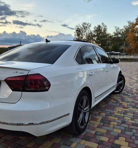 Білий Фольксваген Пассат, об'ємом двигуна 2 л та пробігом 160 тис. км за 11800 $, фото 5 на Automoto.ua