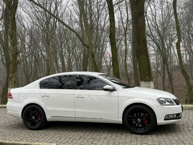 Белый Фольксваген Пассат, объемом двигателя 2 л и пробегом 289 тыс. км за 11800 $, фото 6 на Automoto.ua