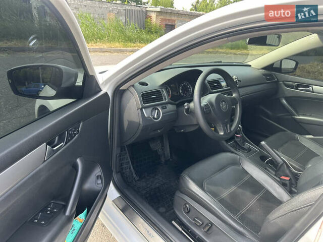 Білий Фольксваген Пассат, об'ємом двигуна 1.8 л та пробігом 161 тис. км за 9800 $, фото 6 на Automoto.ua