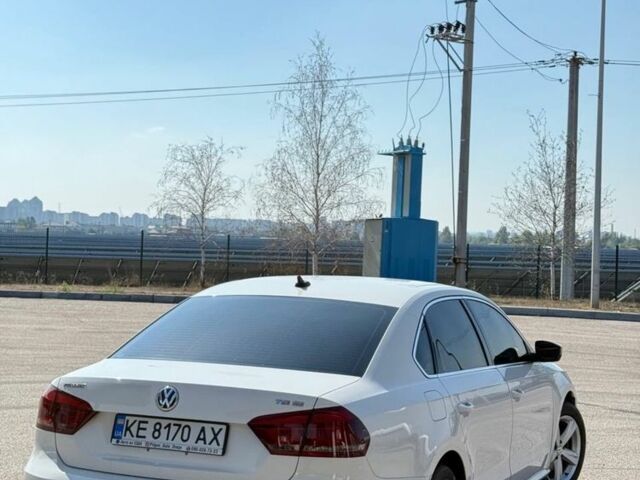 Белый Фольксваген Пассат, объемом двигателя 1.8 л и пробегом 210 тыс. км за 10999 $, фото 3 на Automoto.ua