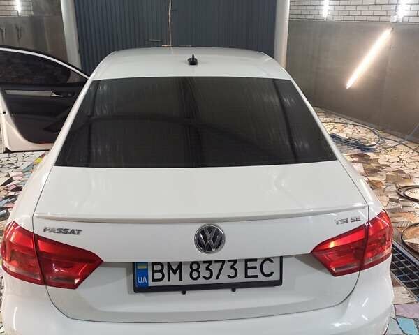 Белый Фольксваген Пассат, объемом двигателя 1.8 л и пробегом 198 тыс. км за 12500 $, фото 3 на Automoto.ua