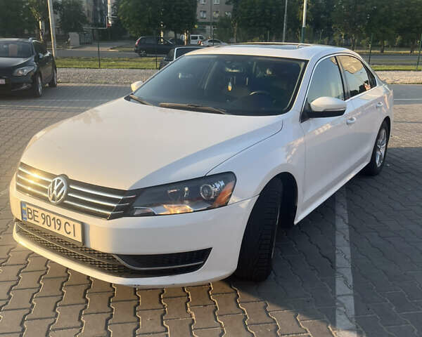 Белый Фольксваген Пассат, объемом двигателя 1.8 л и пробегом 132 тыс. км за 13000 $, фото 6 на Automoto.ua
