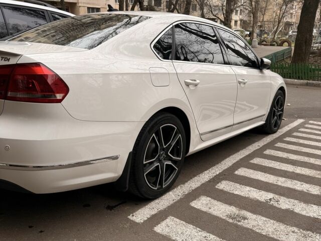 Белый Фольксваген Пассат, объемом двигателя 2 л и пробегом 168 тыс. км за 13000 $, фото 17 на Automoto.ua