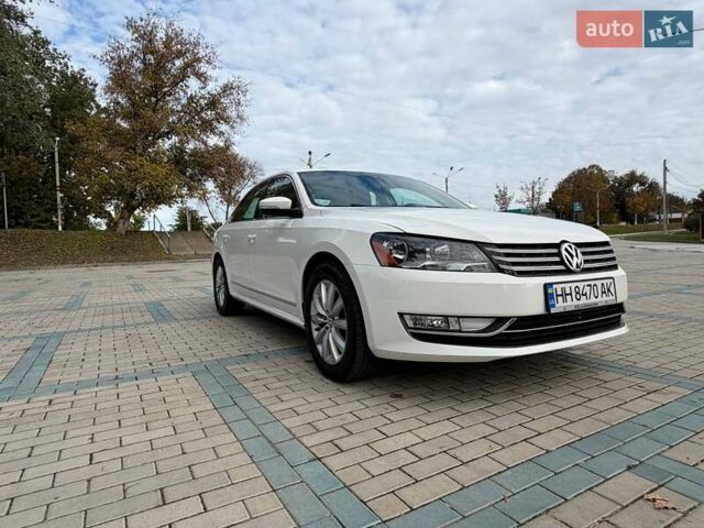 Белый Фольксваген Пассат, объемом двигателя 2 л и пробегом 242 тыс. км за 11500 $, фото 11 на Automoto.ua
