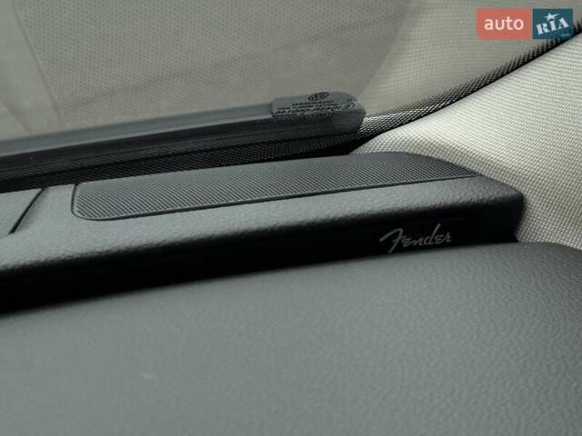 Білий Фольксваген Пассат, об'ємом двигуна 1.8 л та пробігом 169 тис. км за 11300 $, фото 14 на Automoto.ua