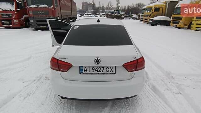 Белый Фольксваген Пассат, объемом двигателя 1.8 л и пробегом 150 тыс. км за 10500 $, фото 3 на Automoto.ua