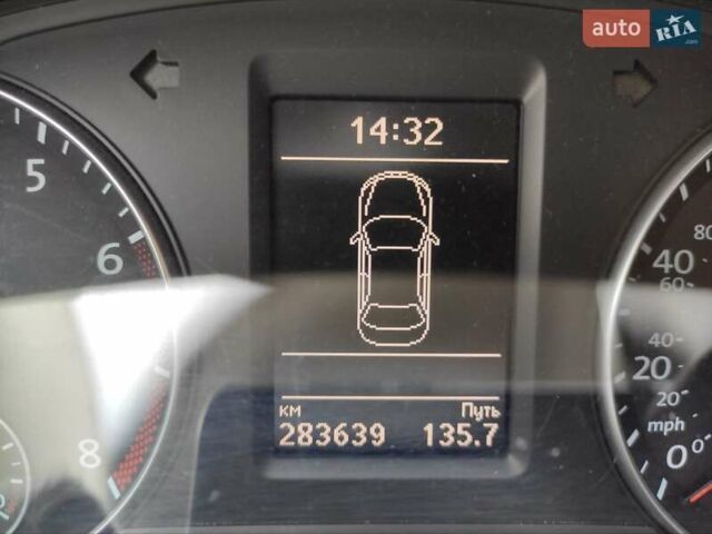 Белый Фольксваген Пассат, объемом двигателя 1.8 л и пробегом 283 тыс. км за 9700 $, фото 14 на Automoto.ua