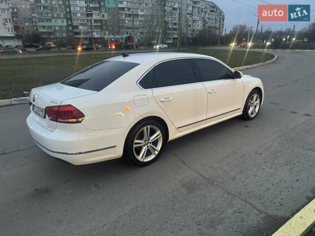 Белый Фольксваген Пассат, объемом двигателя 1.8 л и пробегом 123 тыс. км за 10100 $, фото 4 на Automoto.ua