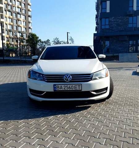 Белый Фольксваген Пассат, объемом двигателя 1.8 л и пробегом 136 тыс. км за 9999 $, фото 23 на Automoto.ua