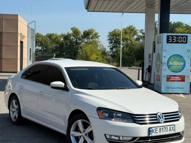 Белый Фольксваген Пассат, объемом двигателя 1.8 л и пробегом 210 тыс. км за 10999 $, фото 1 на Automoto.ua