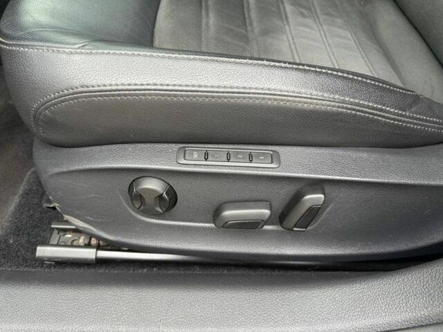 Белый Фольксваген Пассат, объемом двигателя 2 л и пробегом 115 тыс. км за 13200 $, фото 12 на Automoto.ua