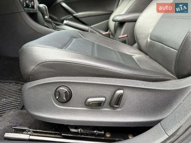 Белый Фольксваген Пассат, объемом двигателя 1.8 л и пробегом 215 тыс. км за 11600 $, фото 28 на Automoto.ua