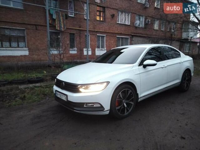 Белый Фольксваген Пассат, объемом двигателя 1.97 л и пробегом 310 тыс. км за 16500 $, фото 14 на Automoto.ua