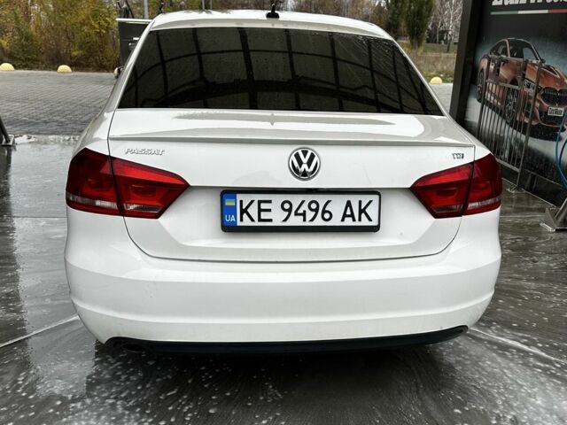 Белый Фольксваген Пассат, объемом двигателя 2 л и пробегом 239 тыс. км за 12300 $, фото 9 на Automoto.ua
