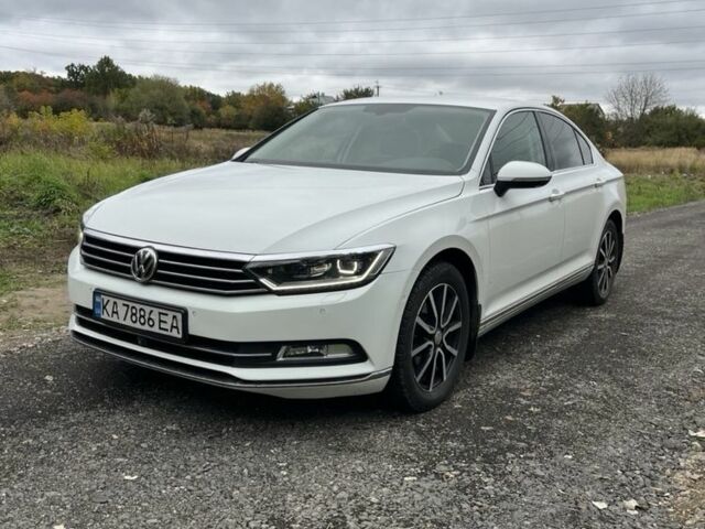 Білий Фольксваген Пассат, об'ємом двигуна 1.8 л та пробігом 126 тис. км за 16900 $, фото 1 на Automoto.ua